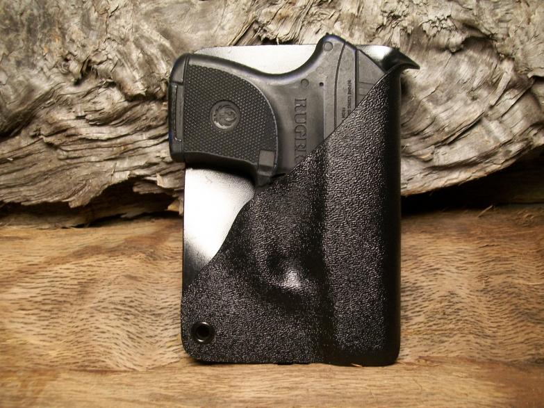 The different types of holsters that are used