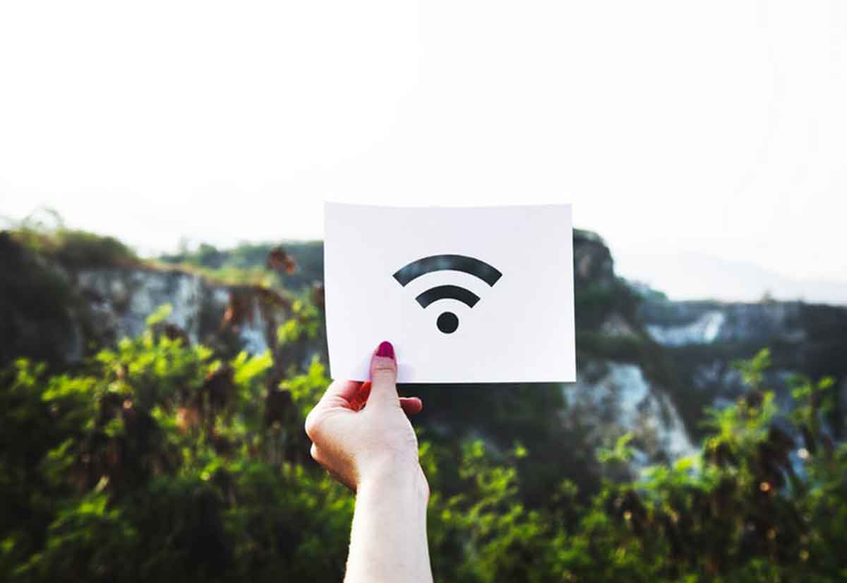 Increase your signal strength using the wifi repeater