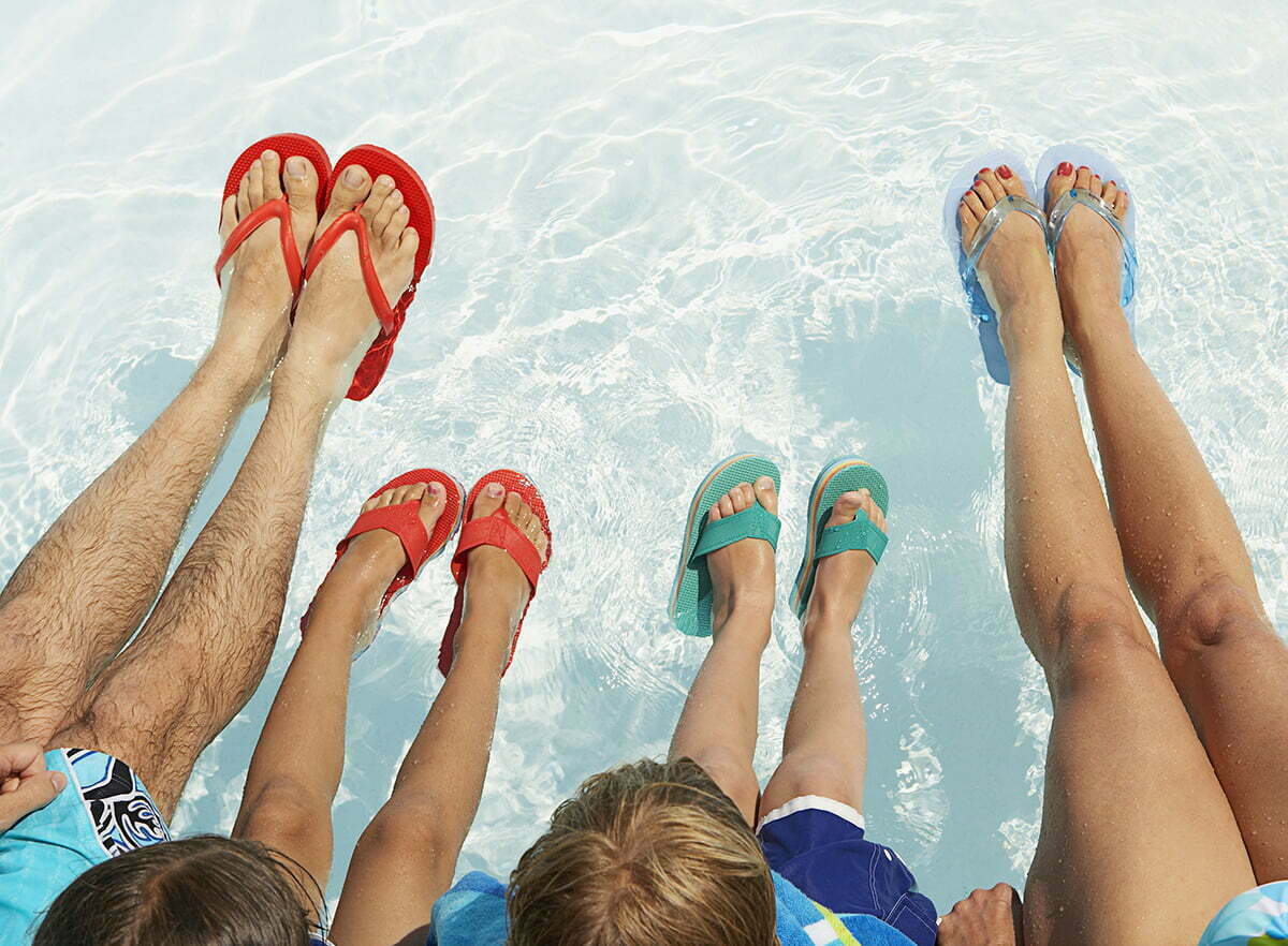 Where to find the best flip flops in bulk online in the US?