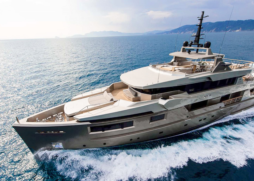 Navigating the Seas of Luxury: Essential Tips for Hiring a Rental Yacht Charter