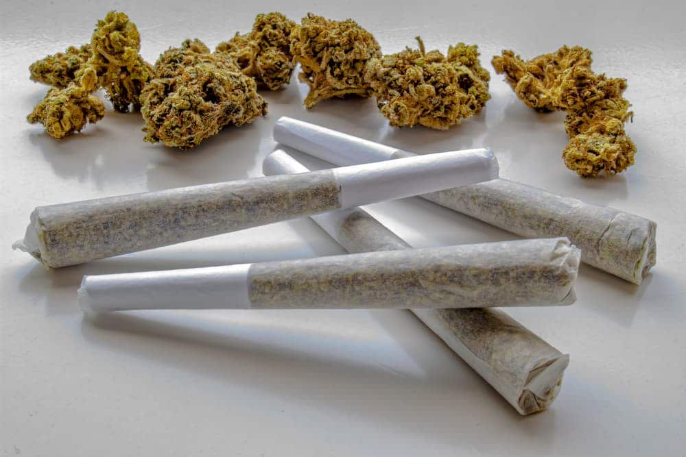 Top Benefits of Using Pre-Rolled THC Joints